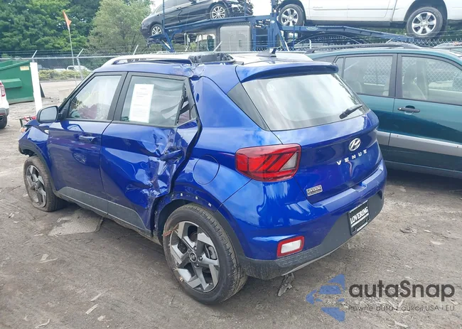 KMHRC8A38NU189045: 42690209