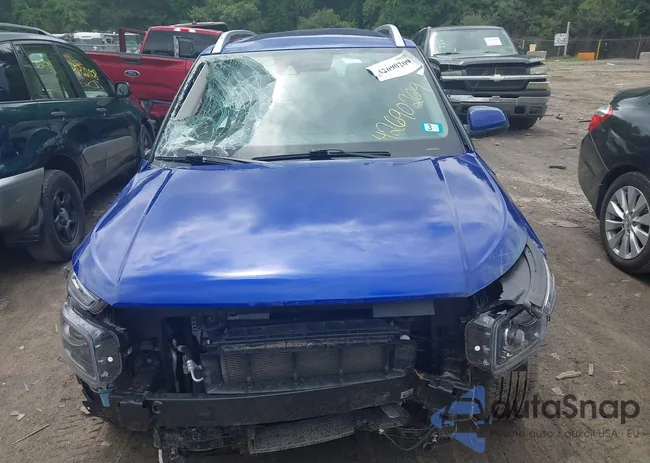 KMHRC8A38NU189045: 42690209