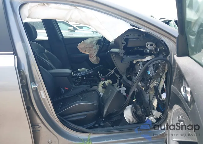 3KPF54AD9NE470417: 42691483