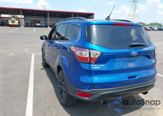 1FMCU0GD5JUC16894: 42691618