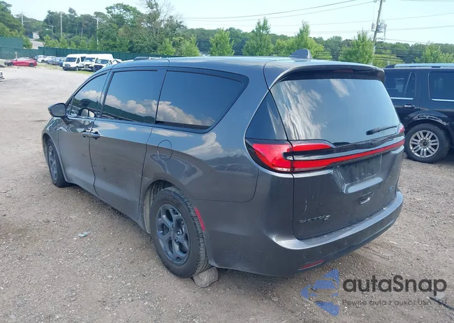 2C4RC1L79NR127307: 42691731