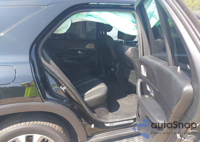 4JGFB4KB3NA742156: 42691763