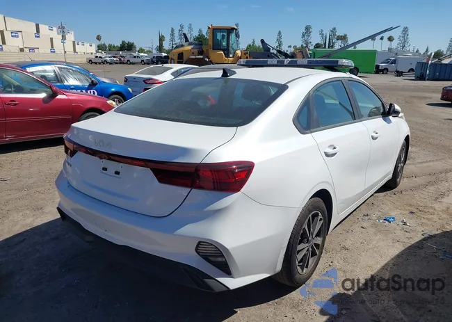 3KPF24AD9RE830459: 42691783