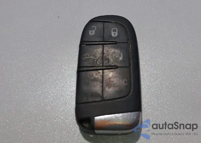 2C3CCAGG9GH147960: 42691867