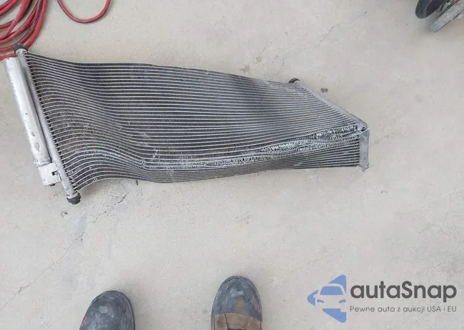 1HGCR2F50HA218013: 42690913