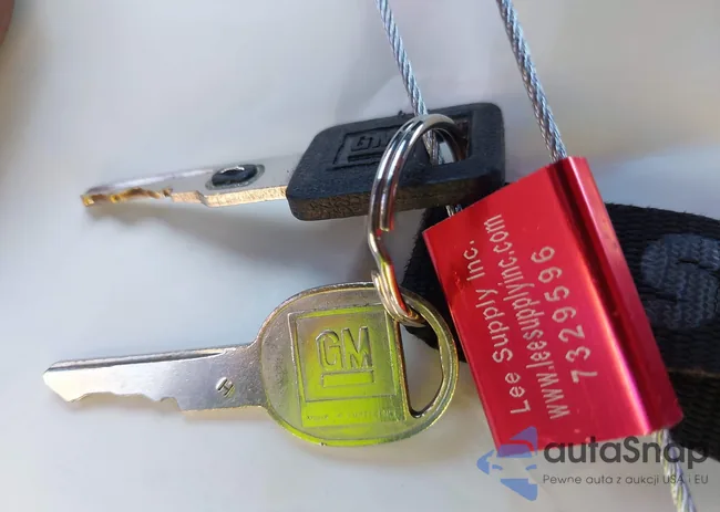 2G2FV32PXS2232795: 42691044