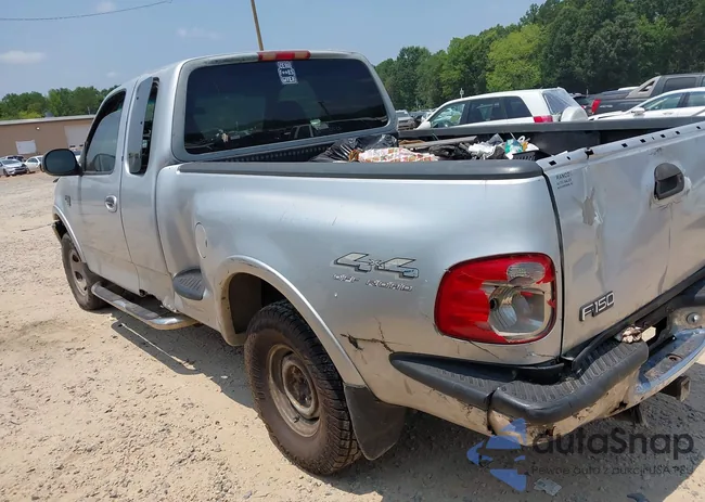 2FTRX08L8WCA27885: 42691071