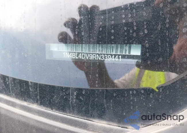 1N4BL4DV9RN339441: 42691143