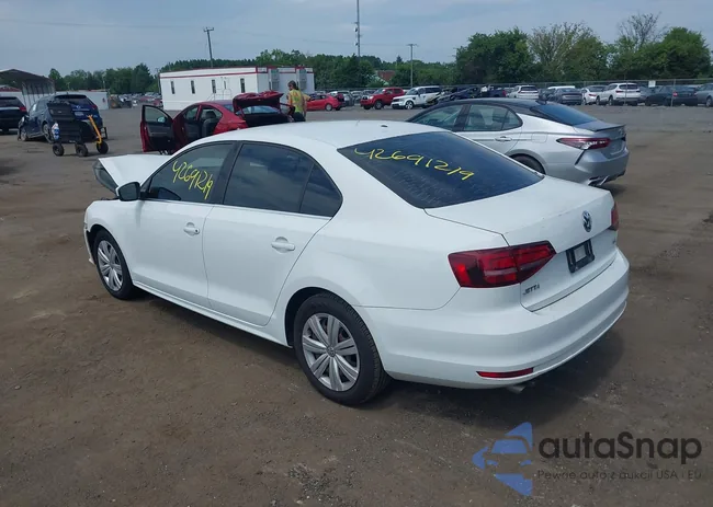 3VW2B7AJ0HM235698: 42691219