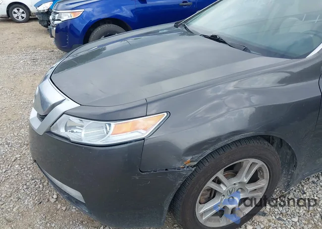 19UUA86549A011978: 42692403