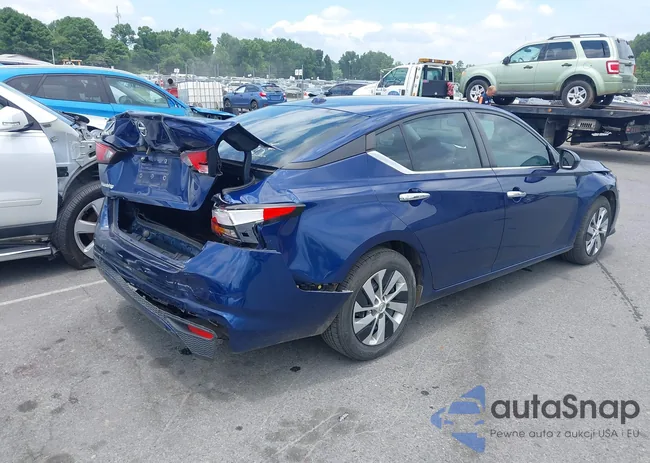 1N4BL4BVXLC221209: 42692454