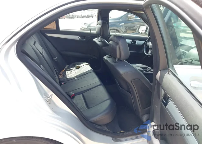 WDDGF54X99F205253: 42692585