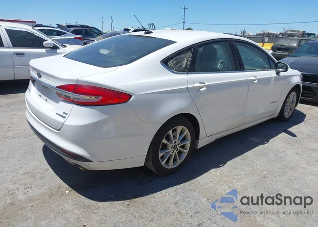 3FA6P0LU3HR326980: 42692591