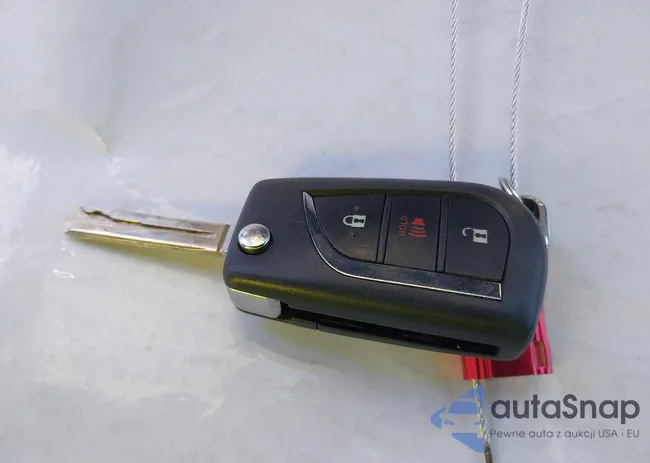 2T3F1RFV1KW007939: 42692600