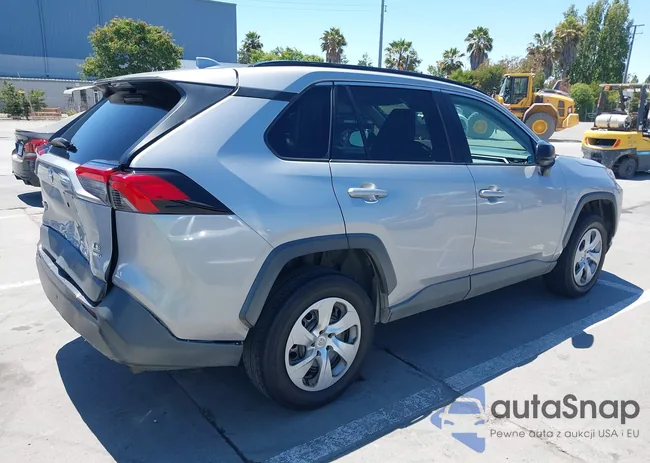 2T3F1RFV1KW007939: 42692600