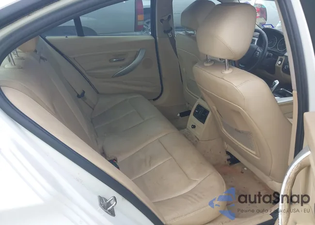 WBA3A5G55DNP20778: 42692609