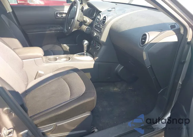 JN8AS5MT4AW002109: 42692614