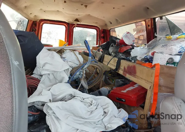 1FTRE14291HB50427: 42692683