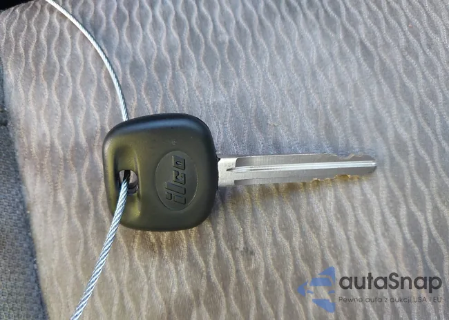 2T1BURHE1FC357686: 42692692