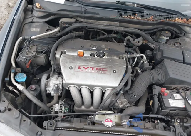 JH4CL968X8C013689: 42692849