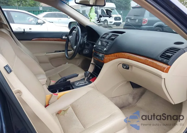 JH4CL968X8C013689: 42692849