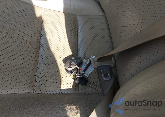 JH4CL968X8C013689: 42692849