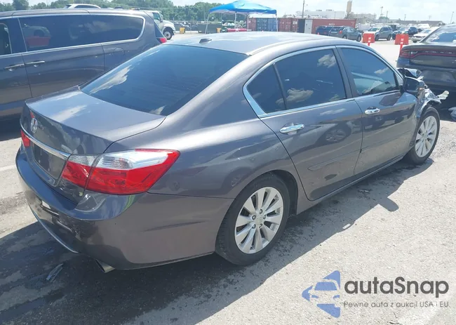 1HGCR2F81DA001963: 42691984