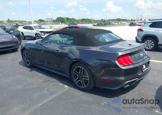 1FATP8UH8N5102637: 42692016