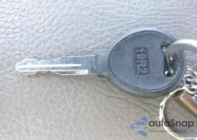 3D7HA18N02G199352: 42692033