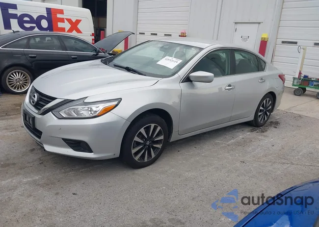 1N4AL3APXJC246682: 42692119