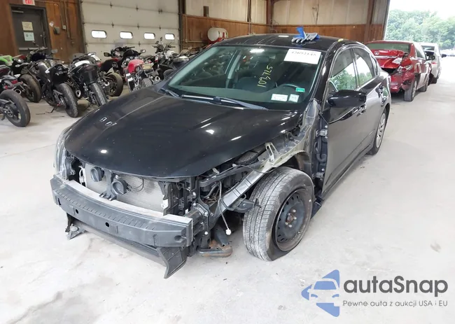 1N4AL3AP0JC228725: 42692145