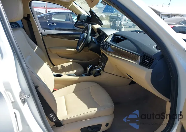 WBAVM1C54FV316095: 42692217