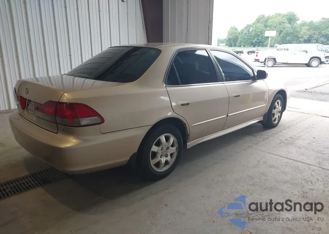 1HGCG66802A090354: 42692241