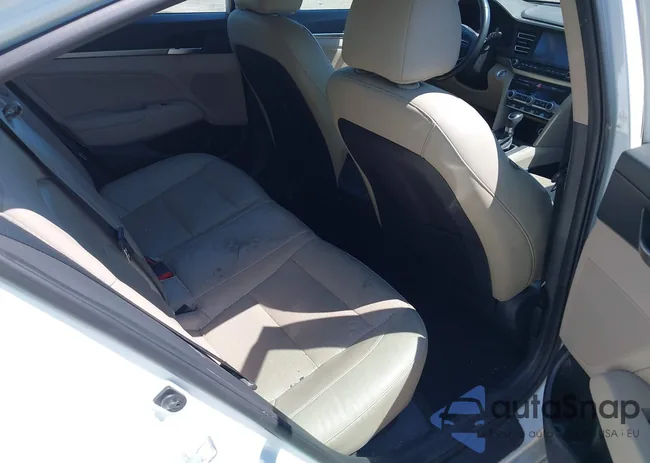 5NPD84LF2LH549465: 42692271