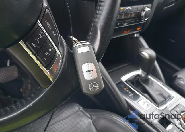 JM3KE4DY0G0776129: 42693258