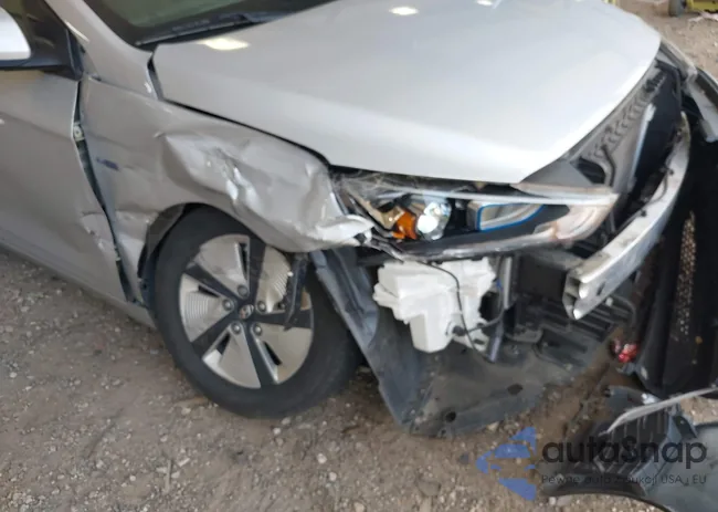 KMHC65LC8JU062217: 42693266