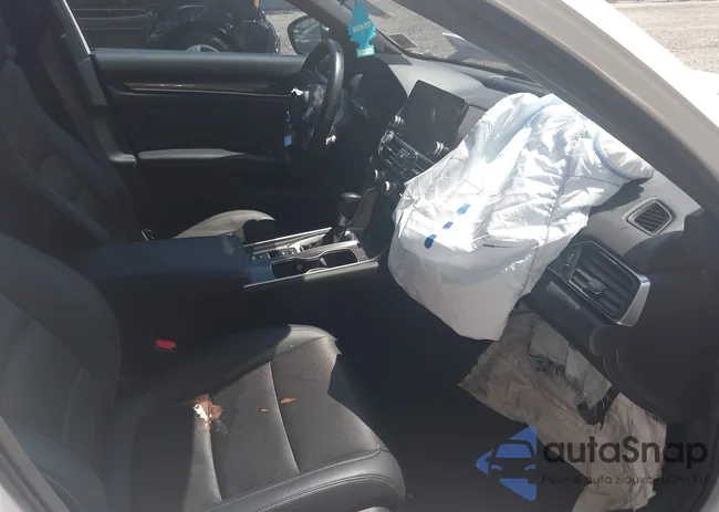 1HGCV1F37NA020609: 42693307