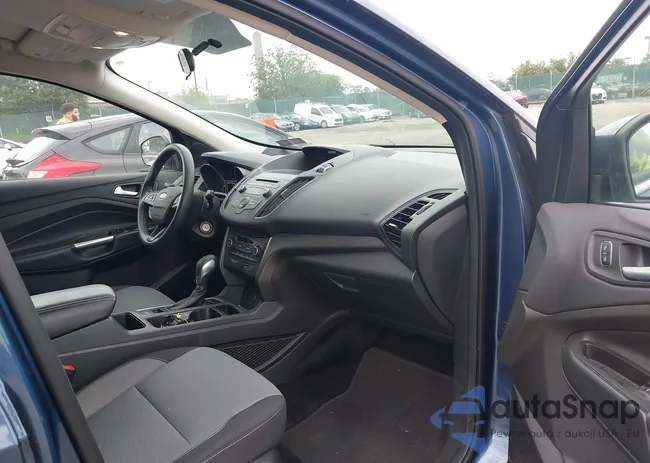 1FMCU9GD8JUA59642: 42693528