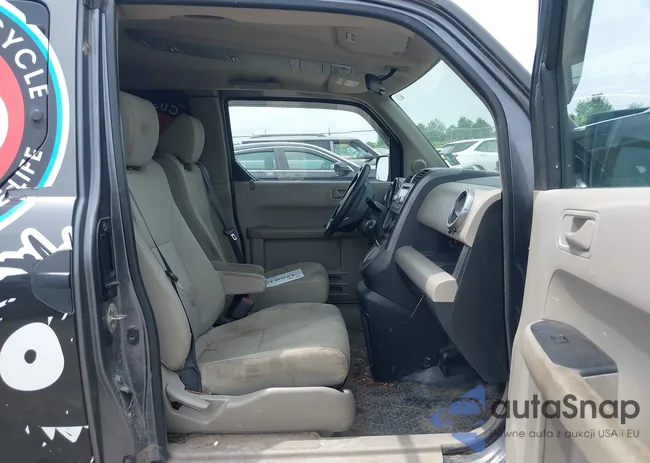 5J6YH2H77AL001231: 42693598