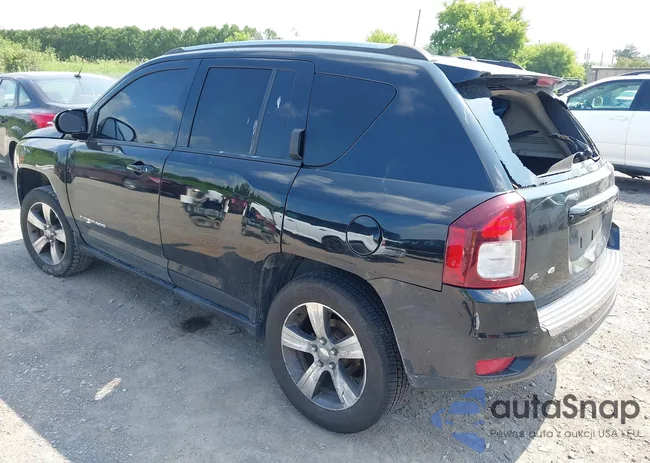 1C4NJDEB4GD545979: 42693773