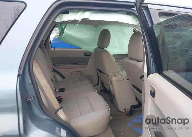 1FMCU5K37CKB12806: 42693775