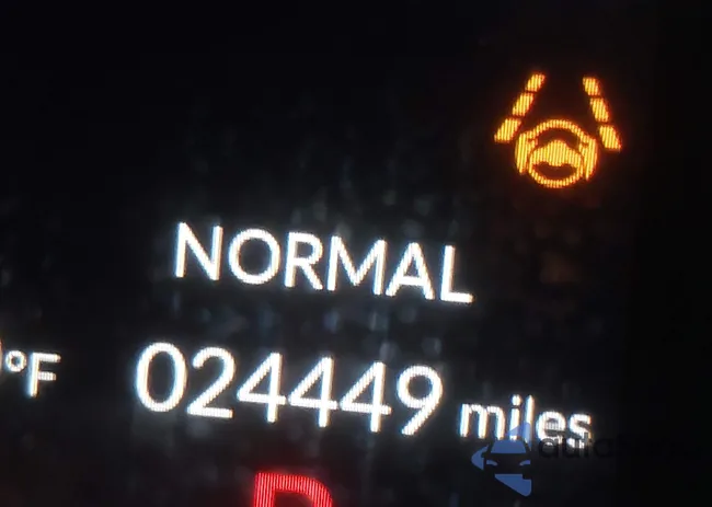 2HGFE2F58NH558001: 42693811