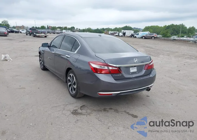 1HGCR2F75GA158732: 42692854