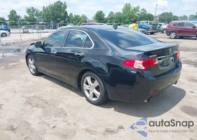 JH4CU2F65BC004375: 42692864