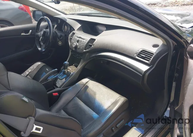 JH4CU2F65BC004375: 42692864