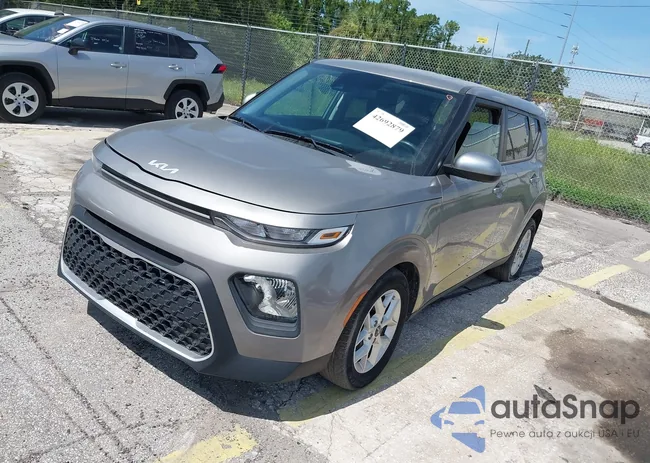 KNDJ23AU6N7809227: 42692879