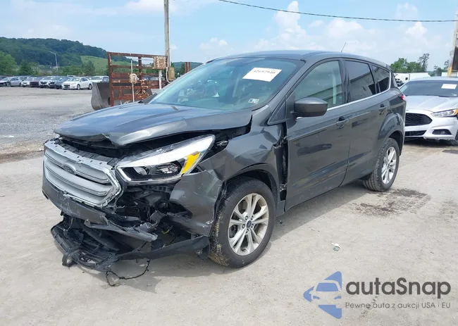 1FMCU9GD9HUA11142: 42692940