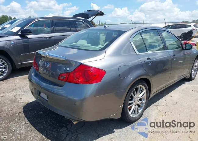 JN1CV6AP0DM717769: 42692976