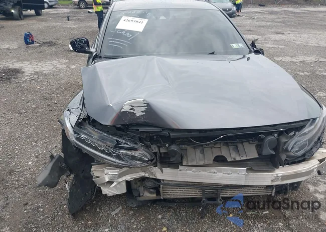 1HGCV1F38JA010701: 42693041