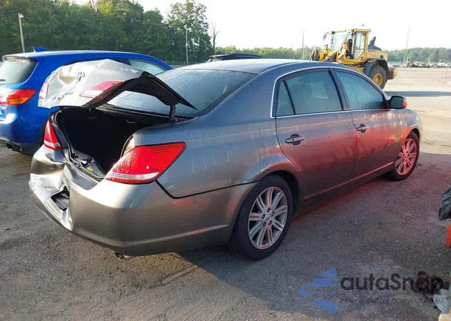 4T1BK36B17U221747: 42693064